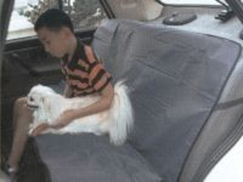Polsterēts pārvalks automašīnas aizmugurējiem sēdekļiem suņiem